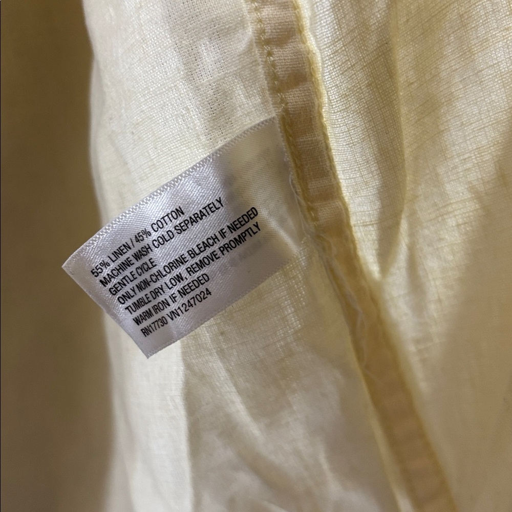 3/$13🌷 NEW. Linen Button Down - Picture 6 of 7